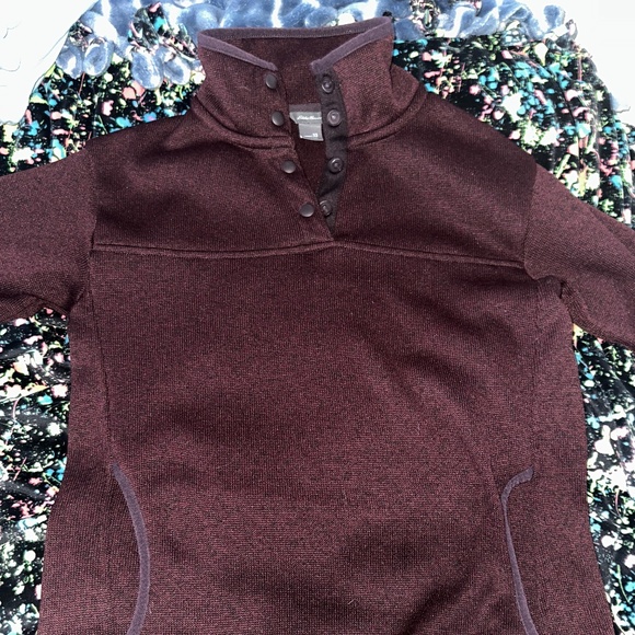 Pullover - Picture 1 of 3